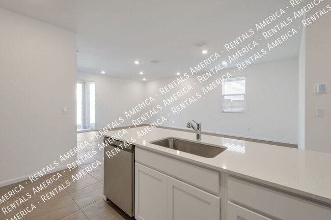 Foto del edificio - 4588 E Amethyst Ln
