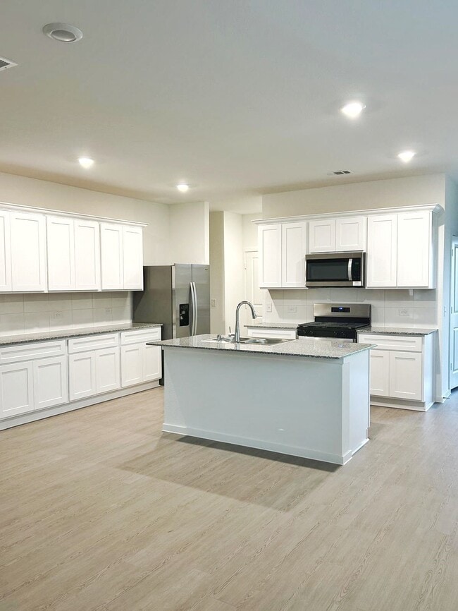 Building Photo - 14973 Rustic Moon Rd