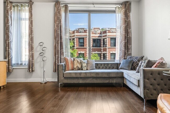 Photo - 43 Westland Avenue Unit 309 Apartment