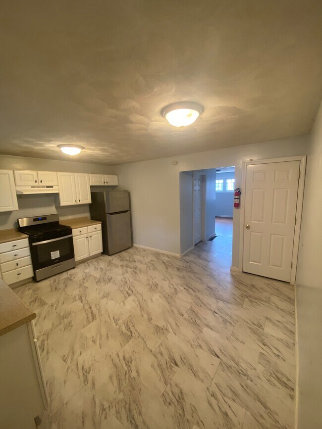 Building Photo - 29 Fortin Ave