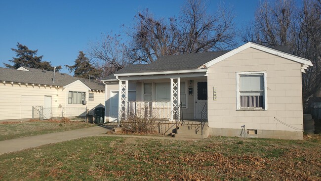 Building Photo - 1605 S Jackson St