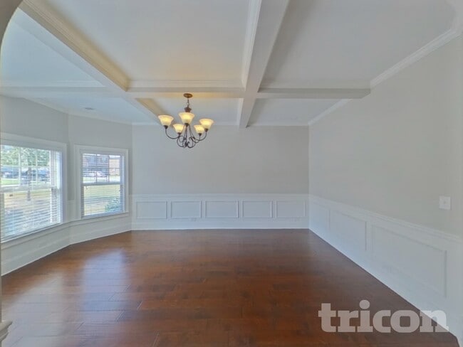 Building Photo - 1206 Trophy Clb Ave