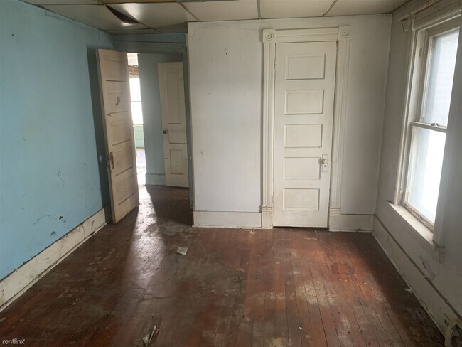 Foto del edificio - 3 br, 1 bath House - 818 Crawford Avenue
