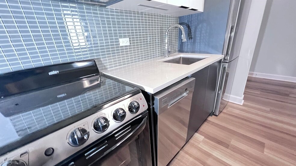 Photo - 160 Lafayette Street Unit 52205