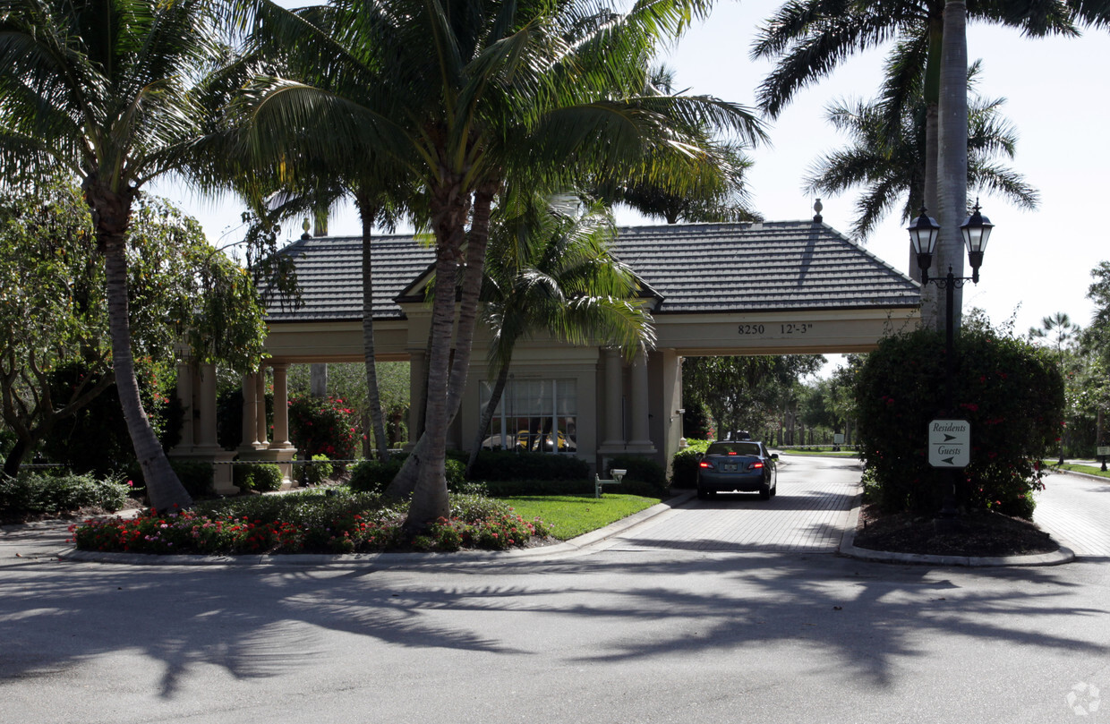 Building Photo - Serena at Fiddler's Creek