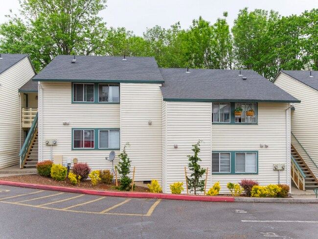 Building Photo - 903 SW 185th Ave