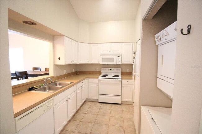 Building Photo - 9158 SW 51st Rd
