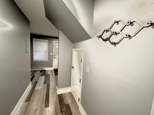 Foto del edificio - 55 Woodland Pl