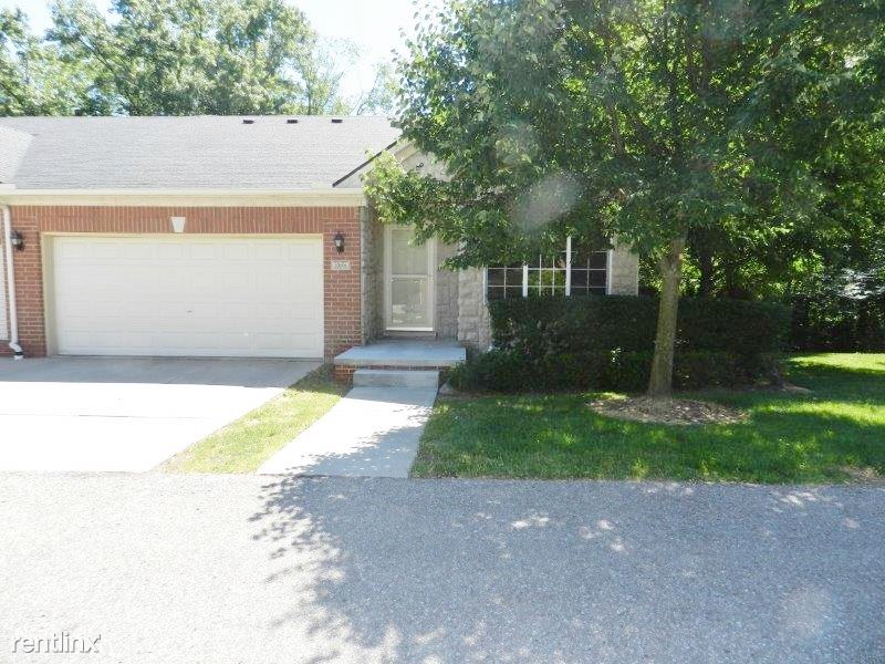 Primary Photo - 30696 Ardmore Ct