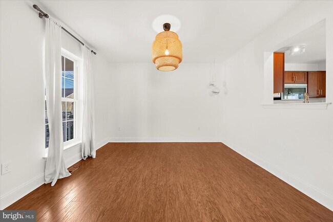 Foto del edificio - 105 N Yeingst Dr