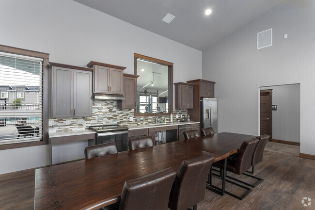 Interior Photo - Prairie Pointe Apartments & Townhomes