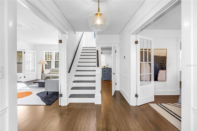 Building Photo - 2320 5th St N