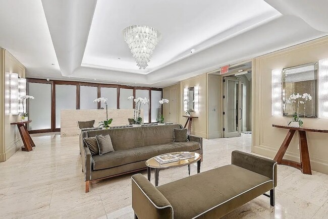 Building Photo - 55 Wall St