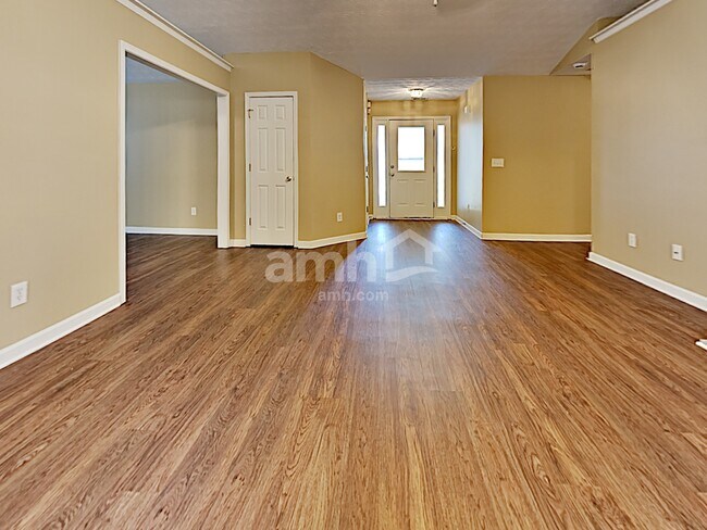 Foto del edificio - 3301 Freedom Landing NW