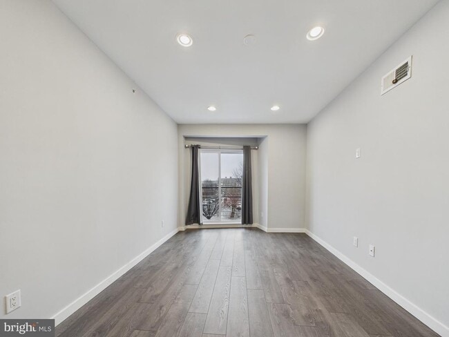 Foto del edificio - 521 W Norris St
