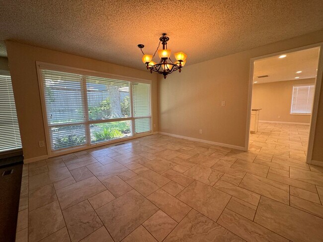 Foto del edificio - 5495 NW Innisbrook Pl