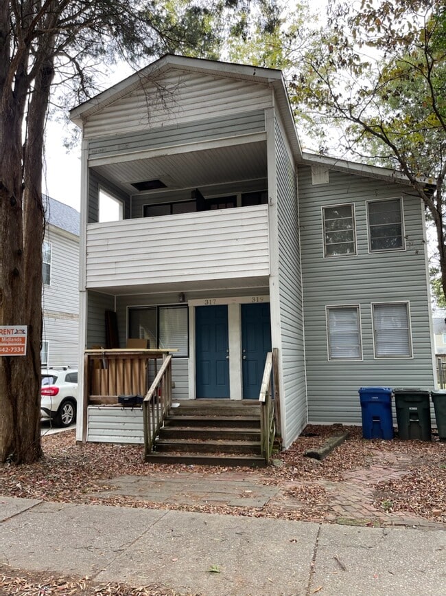 Building Photo - 317 Whaley St