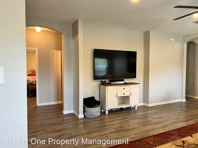 Building Photo - 3 br, 2 bath House - 244 San Felipe Drive