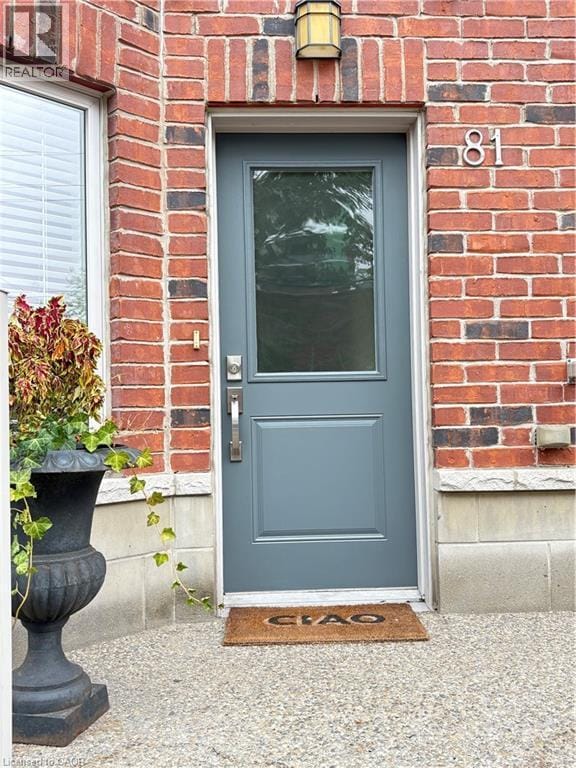 Building Photo - 81 Young St