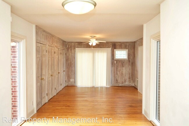 Building Photo - 3 br, 2 bath House - 2205 Stadium Rd