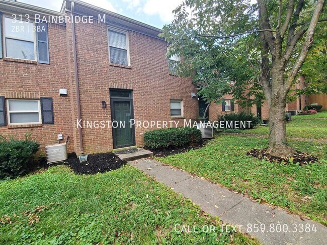 Building Photo - Newly Renovated 2 Bedroom Townhome Available