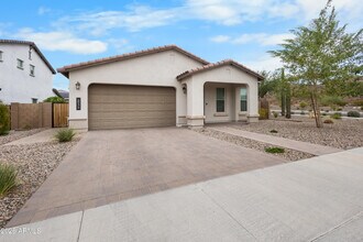 Building Photo - 6936 W Maya Way