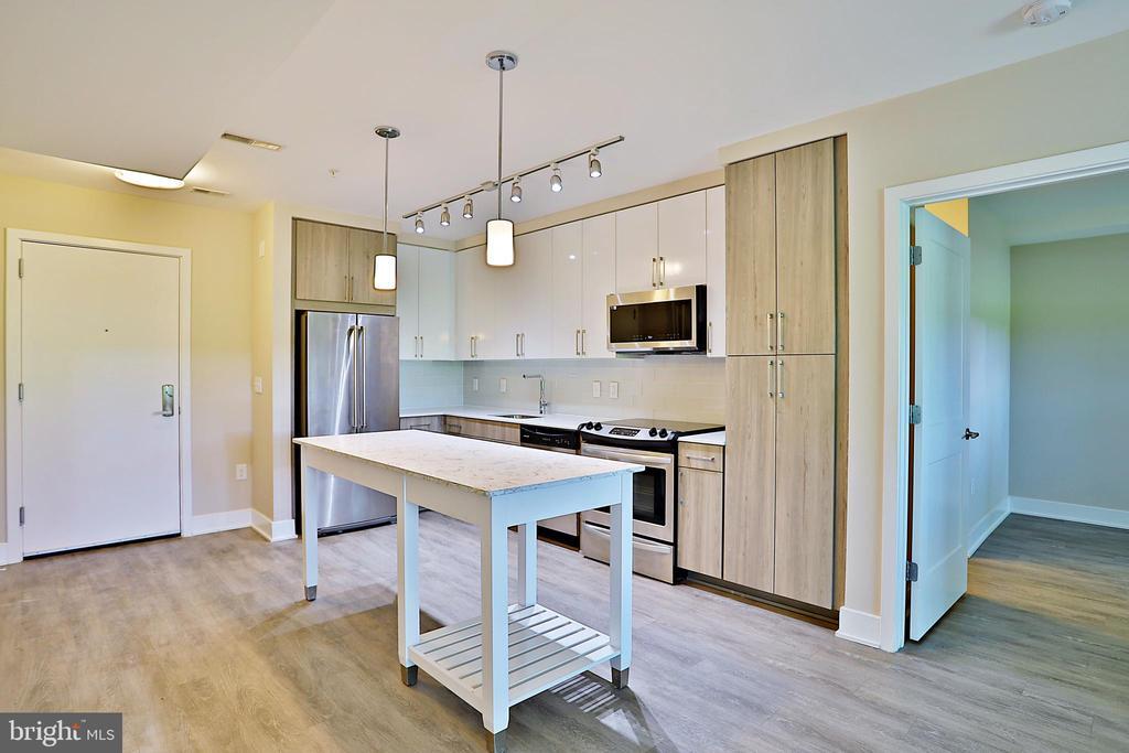 Foto principal - 145 Riverhaven Dr