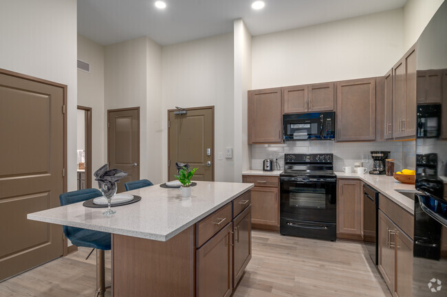 1BD, 1BA - 630SF - Kitchen - Aura at Innovation Square