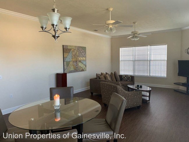 Foto del edificio - 3 br, 2 bath House - 11780 NW 60th Terrace