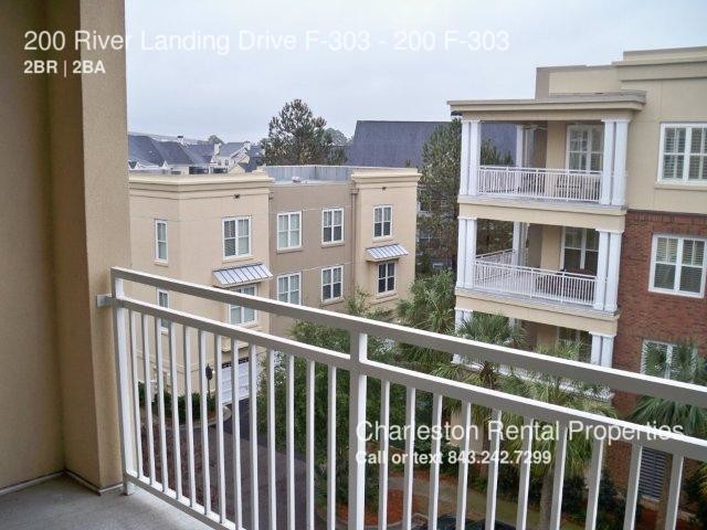 Building Photo - 200 River Landing Dr