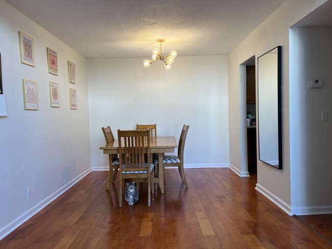 Building Photo - 420 Elysian Fields Rd