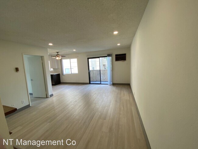 Building Photo - 2 br, 1 bath Apartment - 3546 Hughes Ave 3...