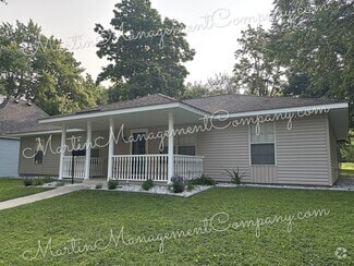 Building Photo - 1709 S Prospect Ave