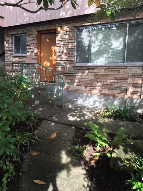 Building Photo - 731 3rd Ave W