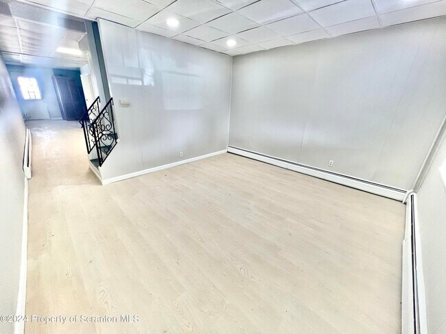 Foto del edificio - 1614 Price St