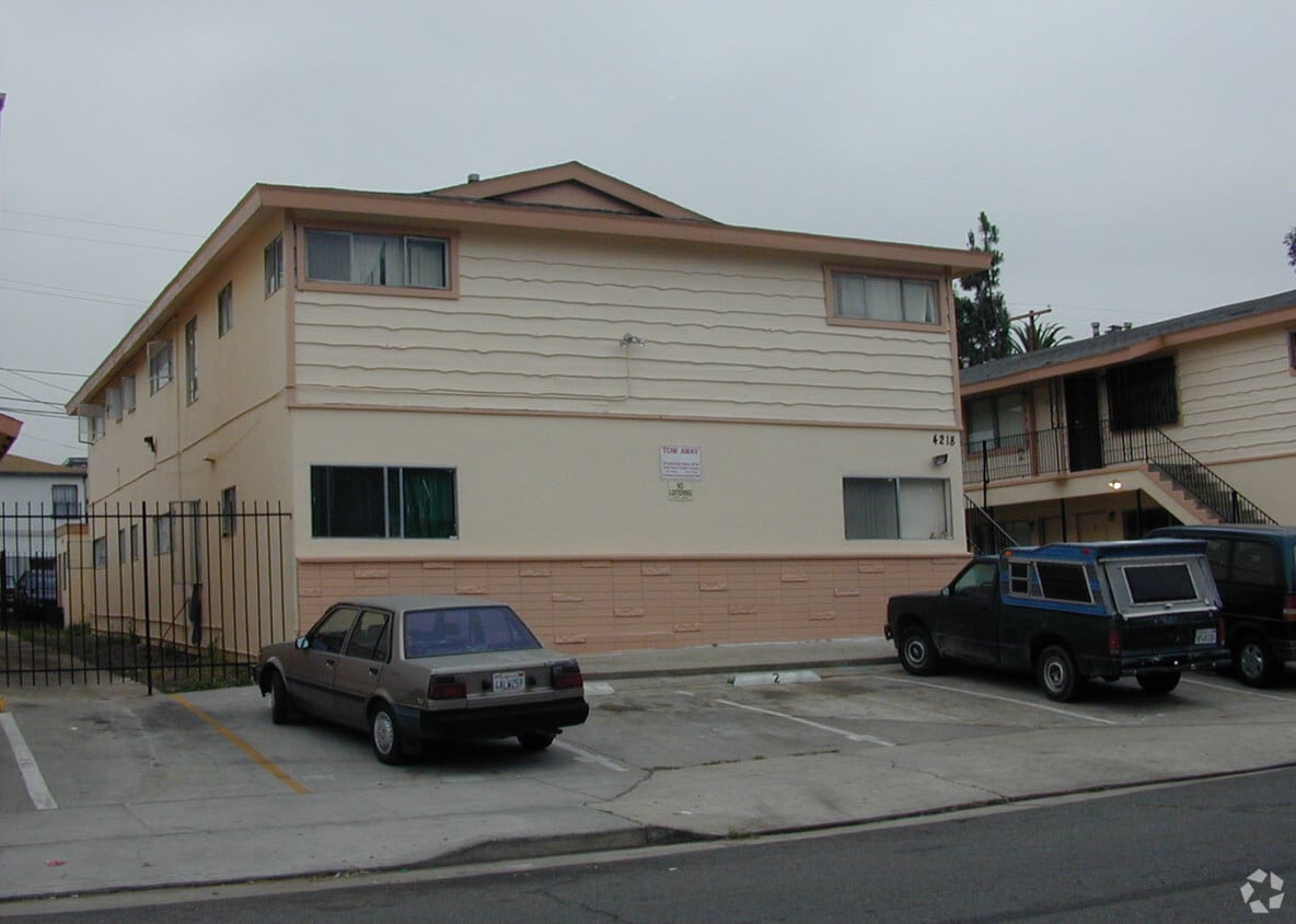 Building Photo - 49th Street Apartments