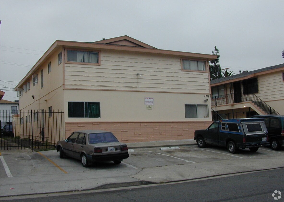 Foto del edificio - 49th Street Apartments