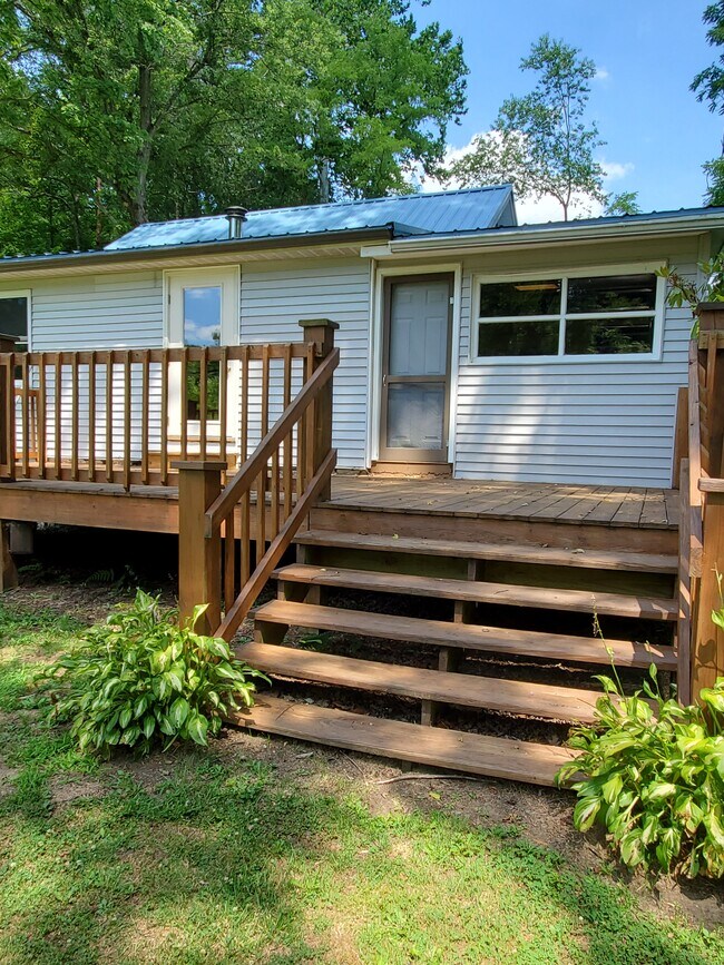 845 Indian Creek Valley Rd, Indian Head, PA 15446 House Rental in