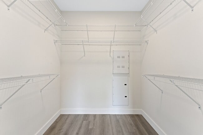 Foto del edificio - 49 N Day St