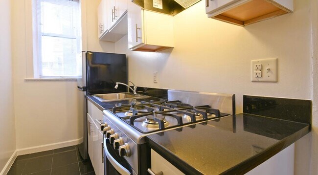 Foto del edificio - 1029 Geary Street, Unit 41