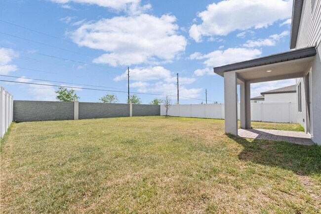 Building Photo - 112 Towns Cir
