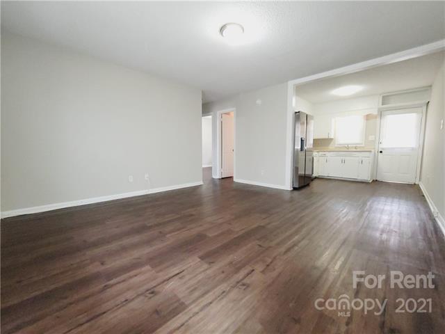 Foto del edificio - 1819 Mountainbrook Dr