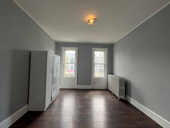 Foto del edificio - 218 Bowers St