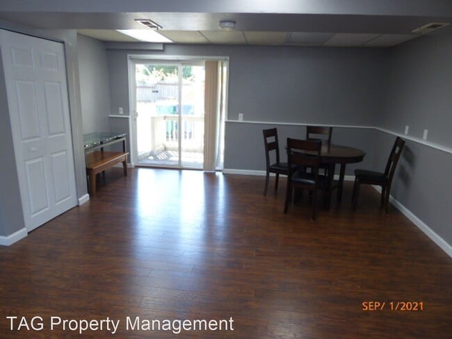 Building Photo - 2 br, 1 bath House - 15317 NE 62nd Ct