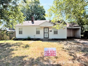Building Photo - 4279 Chelsea Ave