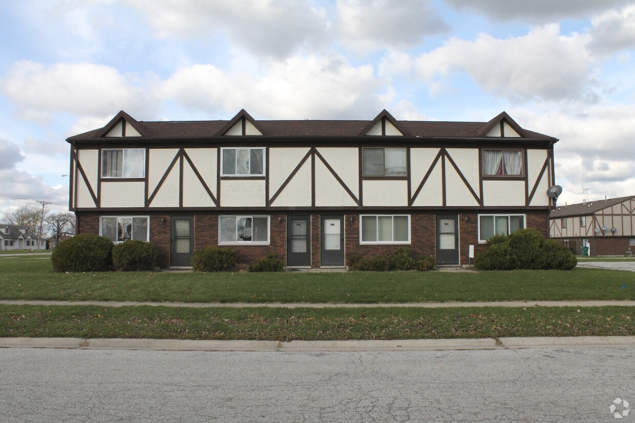 Building Photo - 3876 W 73rd Ct
