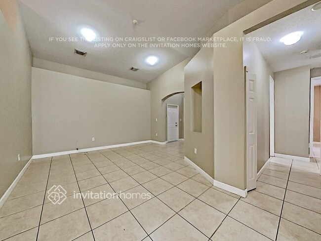 Building Photo - 6524 SW 162nd Path