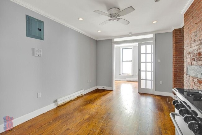 Building Photo - 44 Avenue B