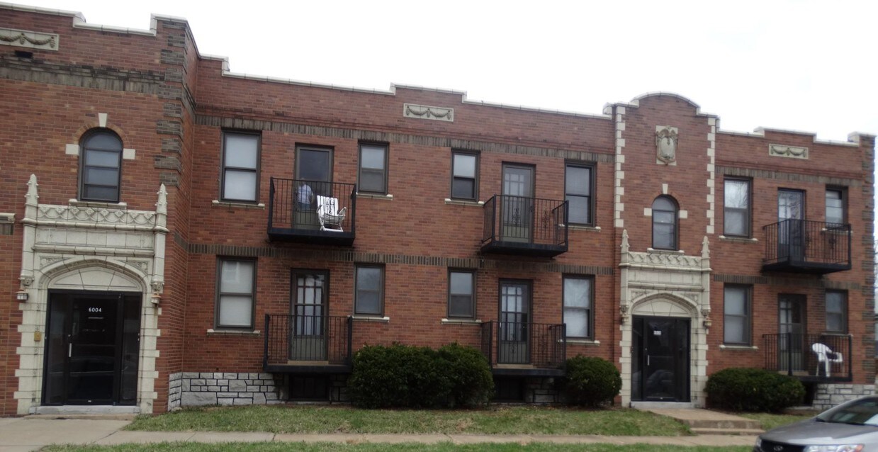 Building Photo - 6008-6012 Southwest Ave