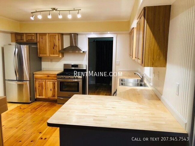 Foto del edificio - 1121 Stillwater Ave